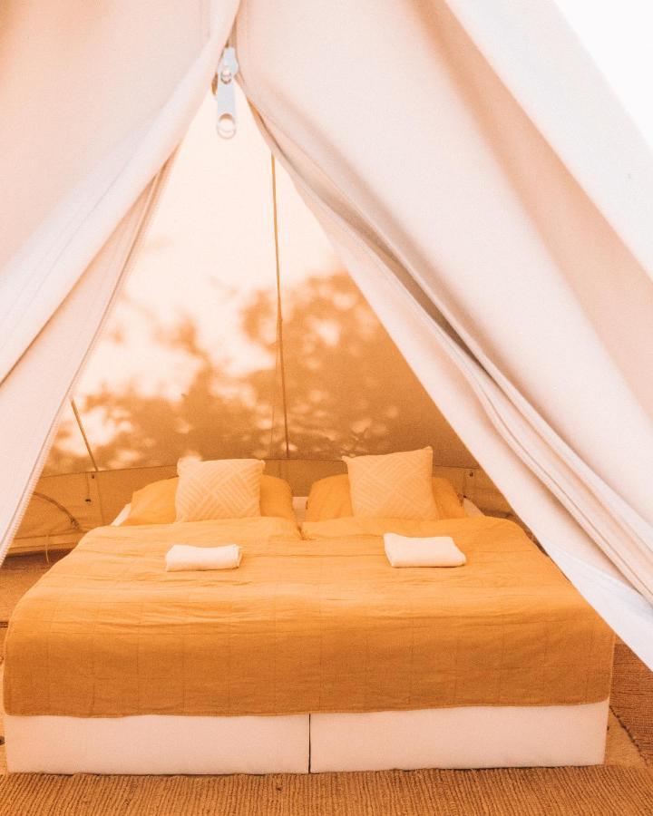 Bozsky Glamp Hotel Valtice Bagian luar foto