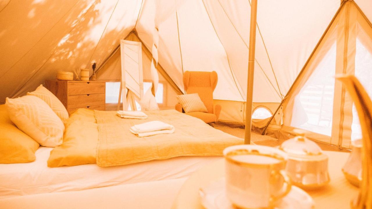 Bozsky Glamp Hotel Valtice Bagian luar foto